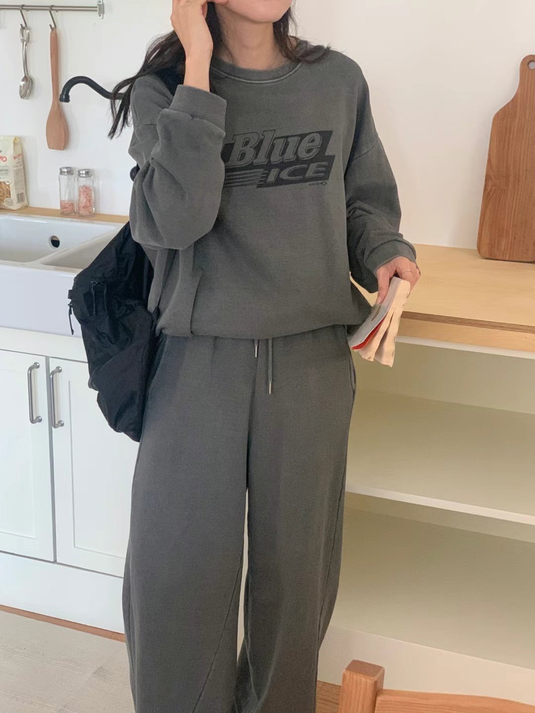 TDOUBLEJ韓國直郵女裝新品時尚職業熱賣休閑24秋冬推薦衛衣TDOUBLEJ衛衣圖色1