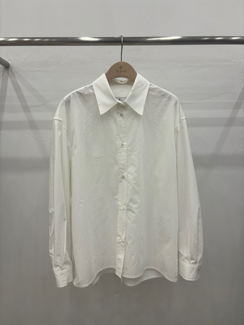 BLANC-A韓國直郵女裝新品人氣職業真品襯衫蕾絲衫后背開衩BLANC-A襯衫/蕾絲衫圖色3