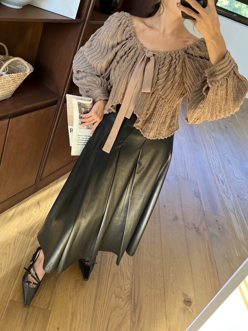 BOLD-Q韓國直郵女裝新款熱賣24秋冬時尚真品職業襯衫蕾絲衫BOLD襯衫/蕾絲衫