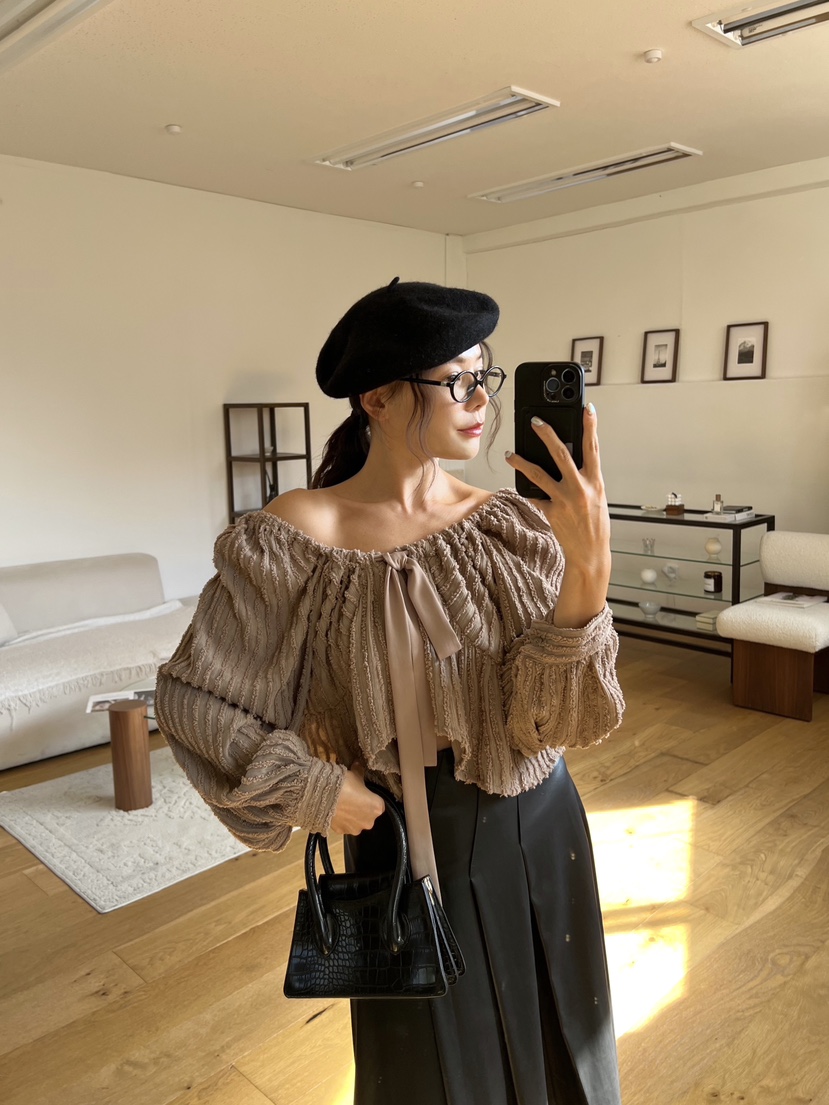 BOLD-Q韓國直郵女裝新款熱賣24秋冬時尚真品職業襯衫蕾絲衫BOLD襯衫/蕾絲衫