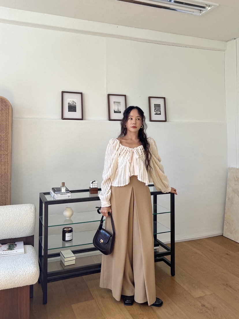 BOLD-Q韓國直郵女裝新款熱賣24秋冬時尚真品職業襯衫蕾絲衫BOLD襯衫/蕾絲衫