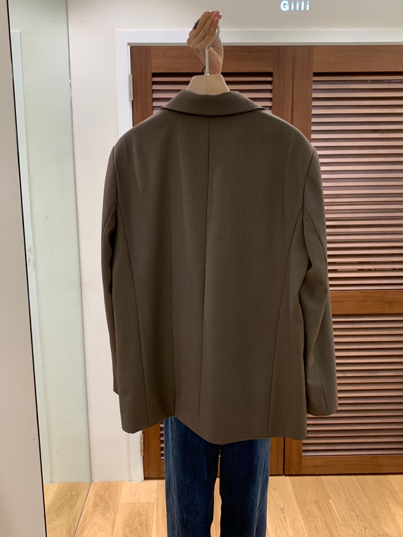 GILLI韓國直郵東大門實拍女裝新品推薦熱賣休閑人氣西裝西服GILLI西裝/西服