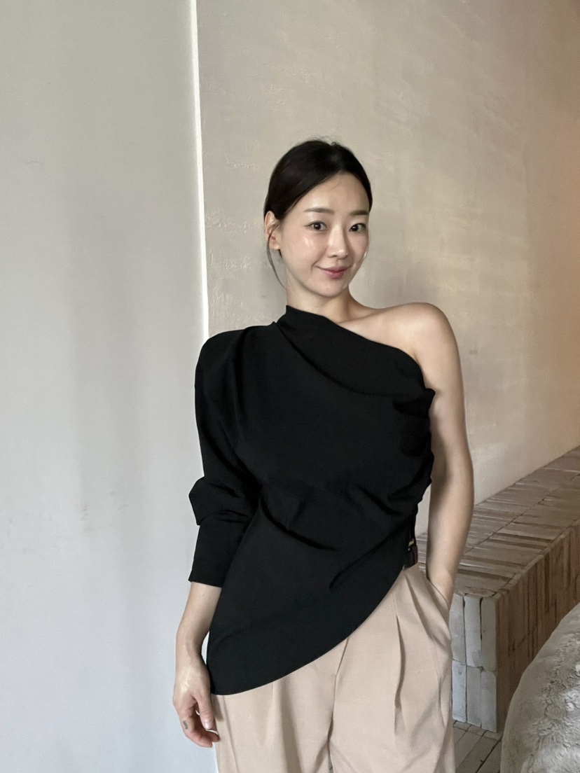 VERNI韓國直郵女裝新款人氣休閑24秋冬真品熱賣襯衫蕾絲衫VERNI襯衫/蕾絲衫