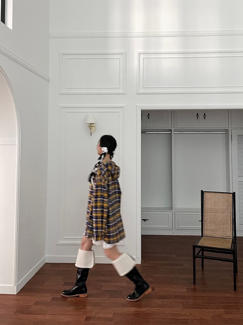 LIVE AID韓國直郵女裝新款人氣時尚24秋冬襯衫蕾絲衫連帽LIVE AID襯衫/蕾絲衫
