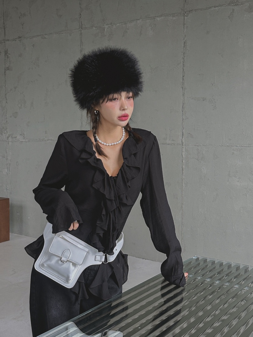 LIVE AID韓國直郵女裝新款職業熱賣時尚真品人氣襯衫蕾絲衫LIVE AID襯衫/蕾絲衫