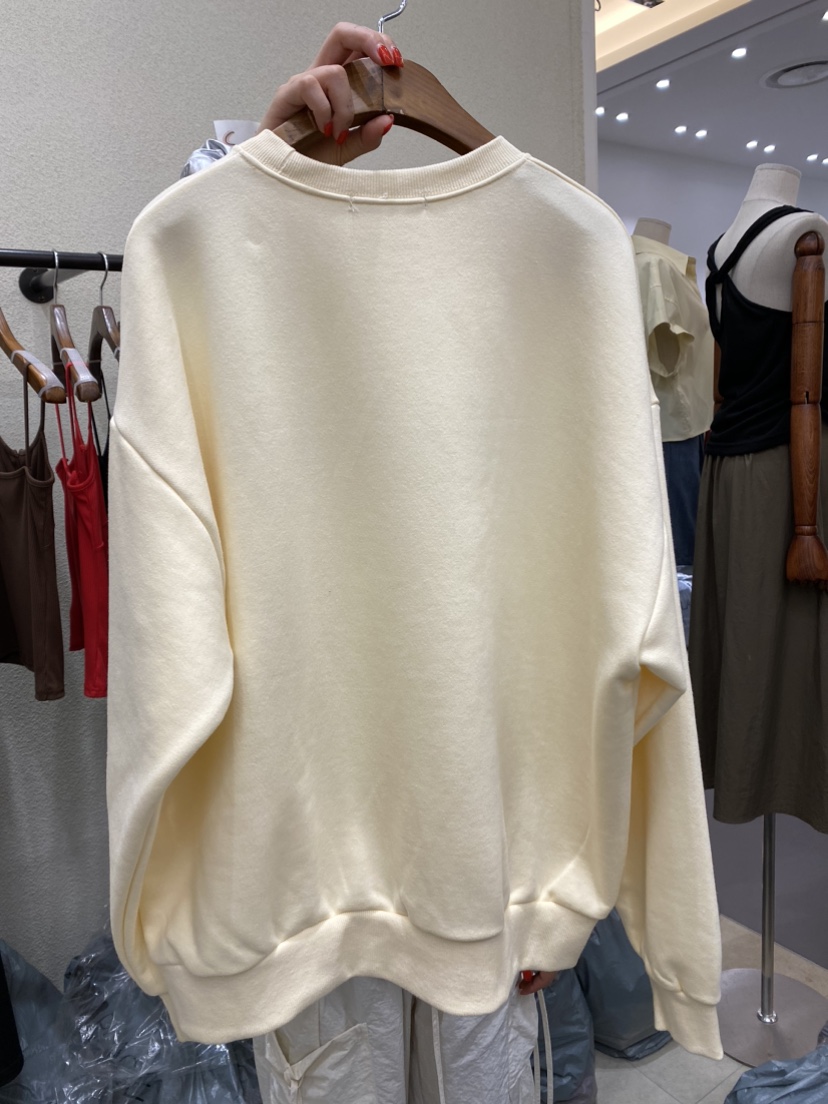 REMOOD韓國直郵東大門實拍女裝新品人氣職業24秋冬時尚衛衣FRENCH DOOR衛衣