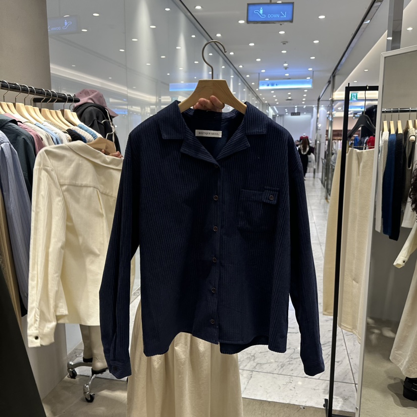 But ton/BOUTIQUE SEOUL韓國直郵東大門實拍女裝新款休閑襯衫蕾絲衫But ton/BOUTIQUE SEOUL襯衫/蕾絲衫圖色2