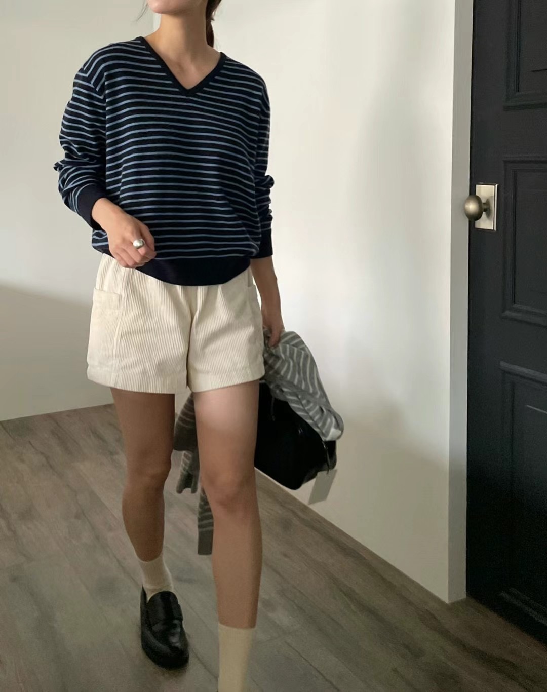 AMYGRACE韓國直郵東大門實拍女裝新款推薦時尚24秋冬長袖T恤AMYGRACE長袖T恤