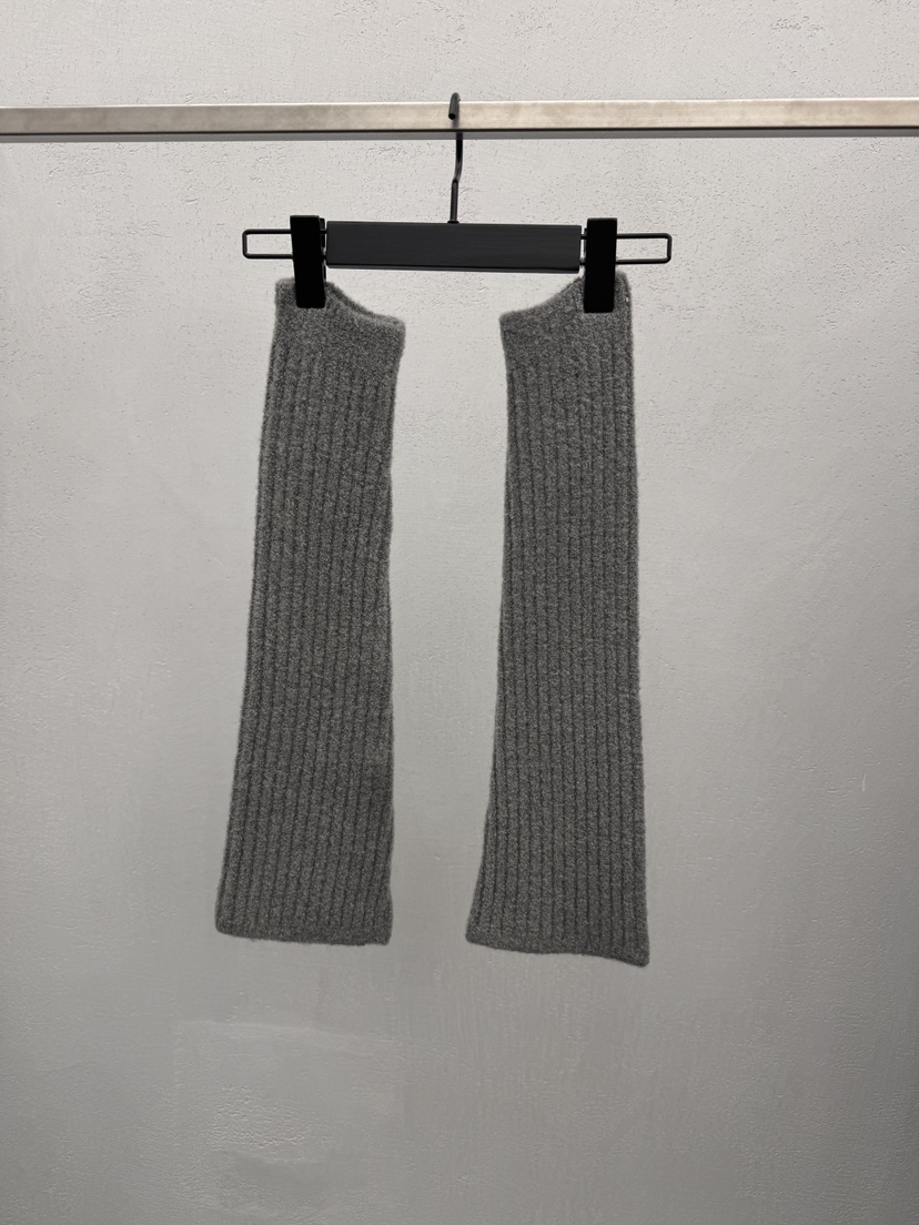 韓國女裝KARE/WEREPIECE 襪子D.B.K/WERE PIECE/DE BASE KARE韓國直郵東大門實拍女裝新品推薦襪子大樓:ApmPlace  香港人的韓國東大門代購韓國直郵