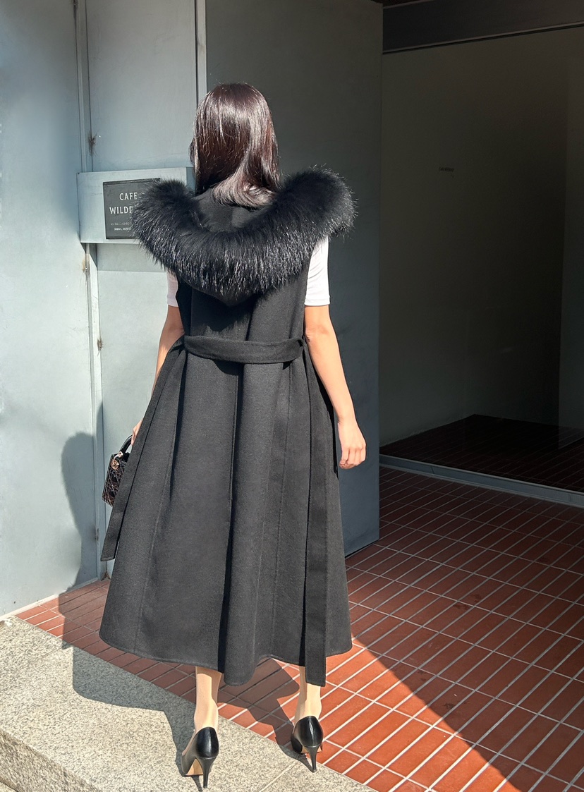ON:UP直郵韓國代購女裝新款推薦中長款大衣手工制作浣熊兜帽ON:UP中長款大衣