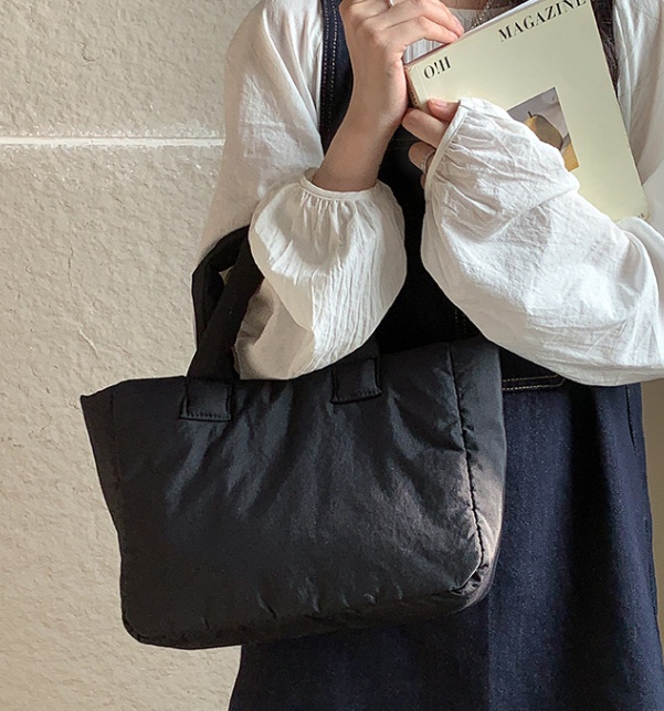 POSH BLUE韓國直郵東大門代購女裝新款24秋冬手拿包腋下包填充POSH BLUE手拿包/腋下包