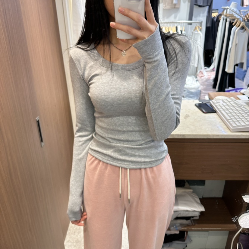 ON THE MODE韓國直郵東大門實拍女裝新品推薦休閑長袖T恤ON THE MODE長袖T恤