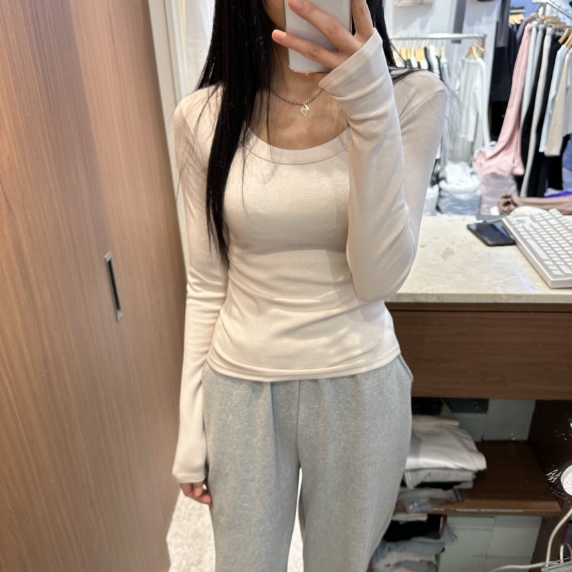 ON THE MODE韓國直郵東大門實拍女裝新品推薦休閑長袖T恤ON THE MODE長袖T恤