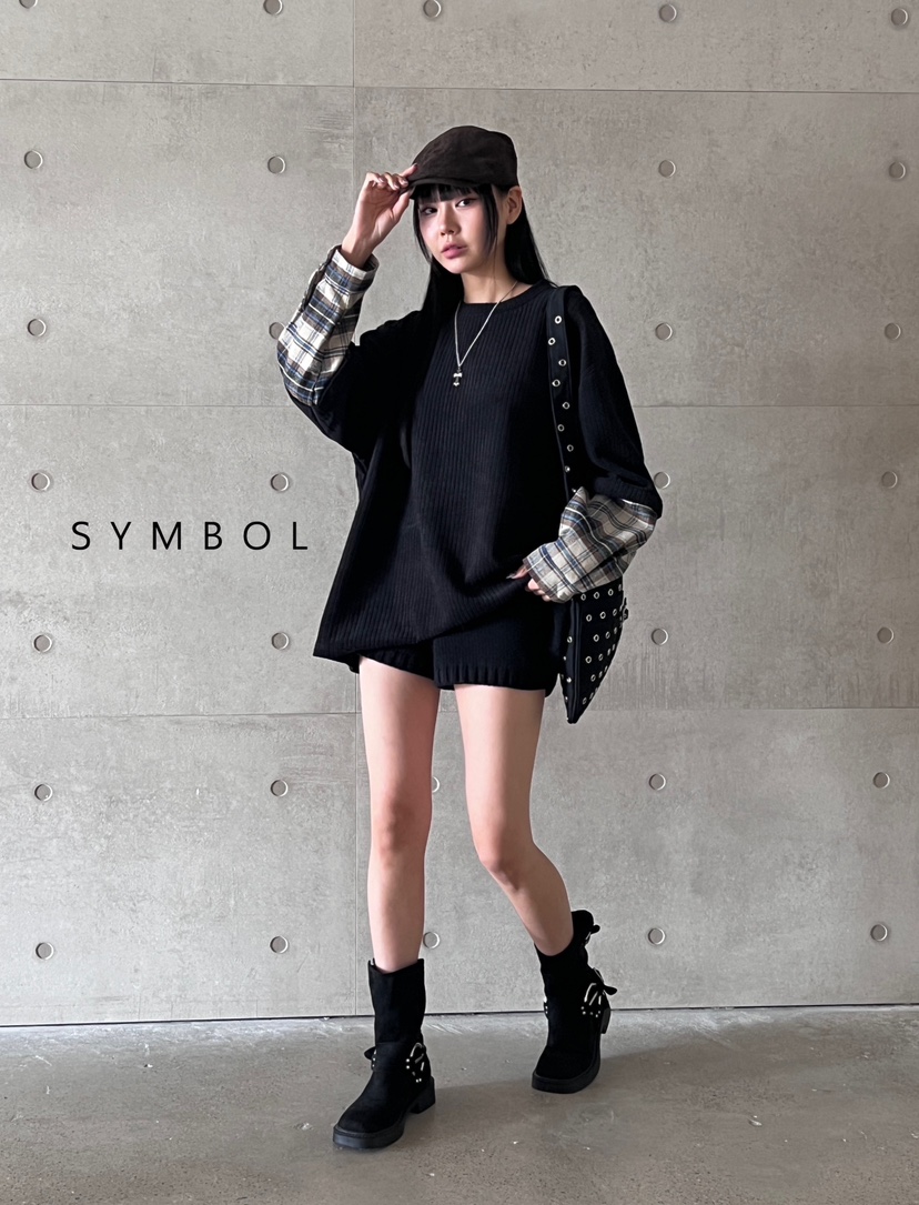 SYMBOL韓國直郵東大門實拍女裝新品休閑推薦職業長袖T恤格紋SYMBOL長袖T恤