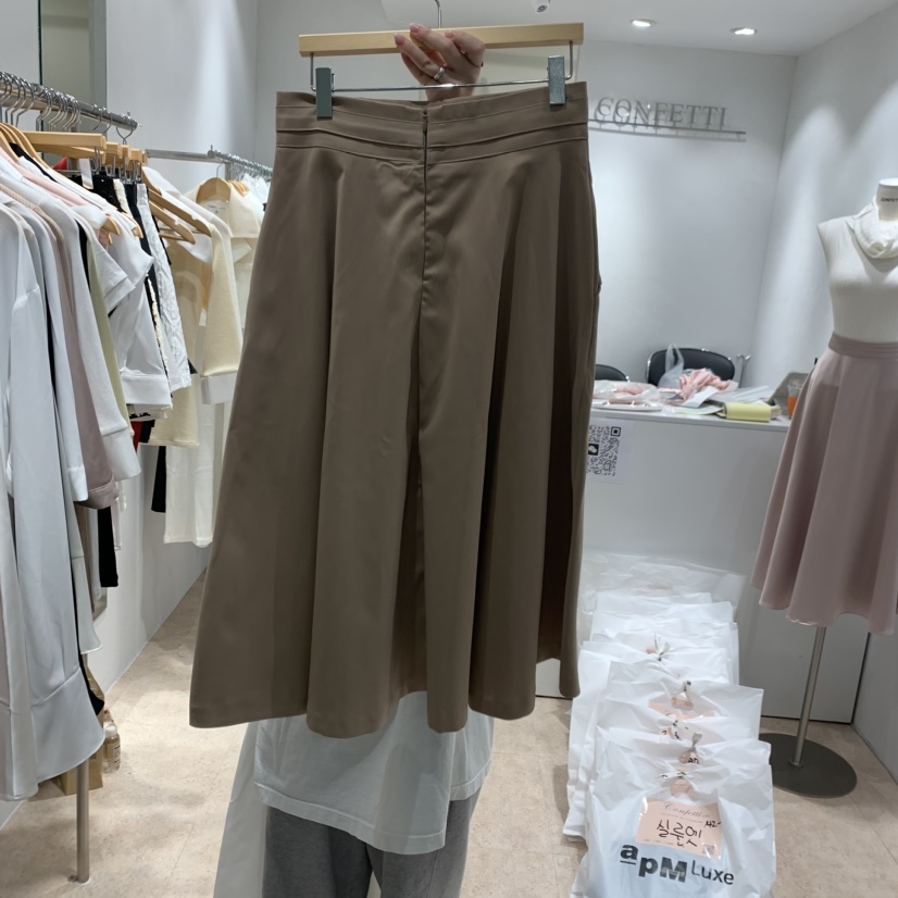 PLAYLIST韓國直郵東大門實拍女裝新品推薦休閑半身裙中短裙confetti半身裙/中短裙