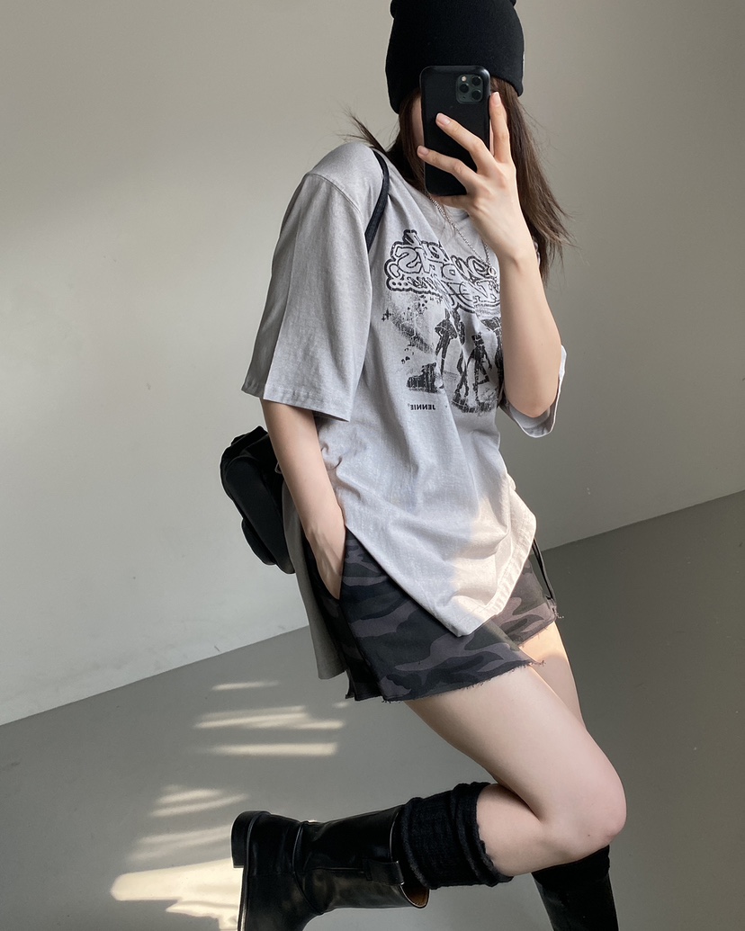 JENNIE韓國直郵東大門代購女裝新款時尚人氣休閑熱賣真品T恤JENNIE/VENEFITT恤
