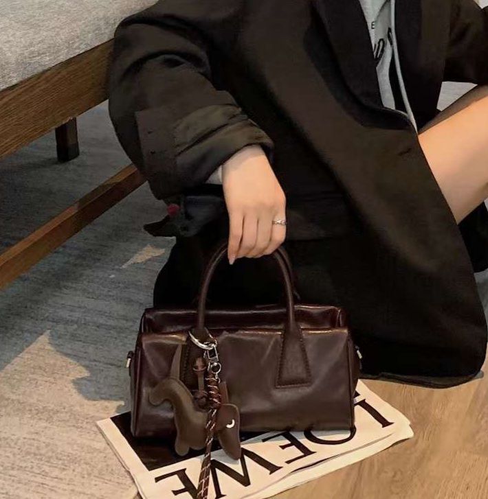 X韓國直郵東大門實拍女裝新款熱賣人氣真品手拿包腋下包拉鏈BAKHA-Q手拿包/腋下包圖色2