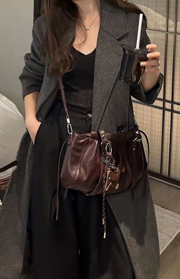 X韓國直郵女裝新品24秋冬時尚熱賣人氣真品職業單肩斜跨包BAKHA-Q單肩/斜跨包