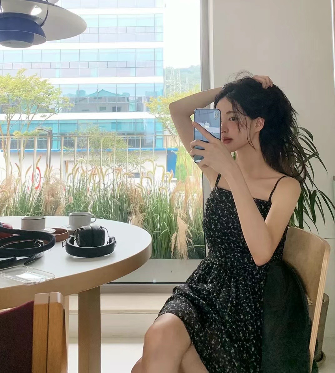 NEONHITCH韓國直郵東大門實拍女裝新品時尚休閑熱賣24秋冬連衣裙NEONHITCH連衣裙