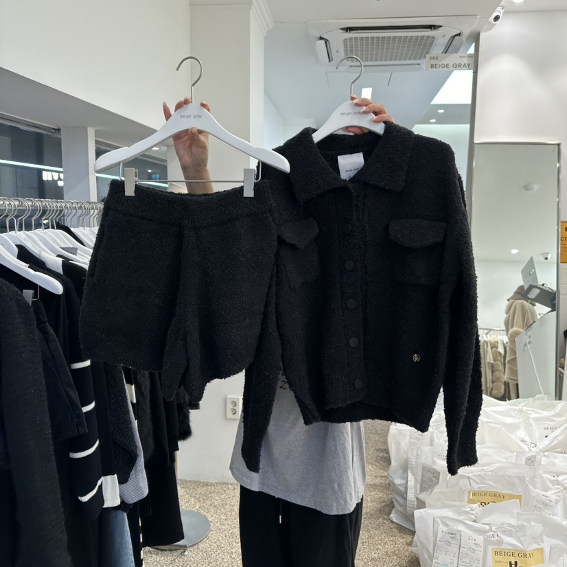 BEIGE GRAY韓國直郵東大門實拍女裝新款推薦人氣休閑職業套裝BEIGE GRAY套裝圖色3