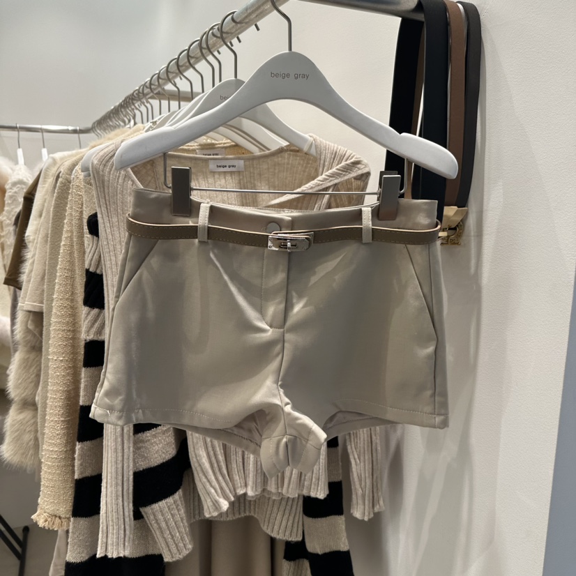 BEIGE GRAY韓國直郵東大門實拍女裝新款熱賣時尚短褲含腰帶BEIGE GRAY短褲圖色2
