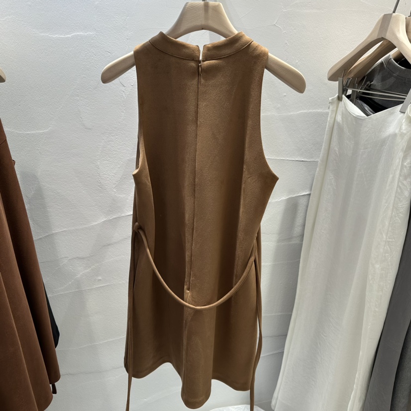 BROWN PAPER直郵韓國代購女裝新品休閑連衣裙含腰繩絨面革BROWN PAPER連衣裙