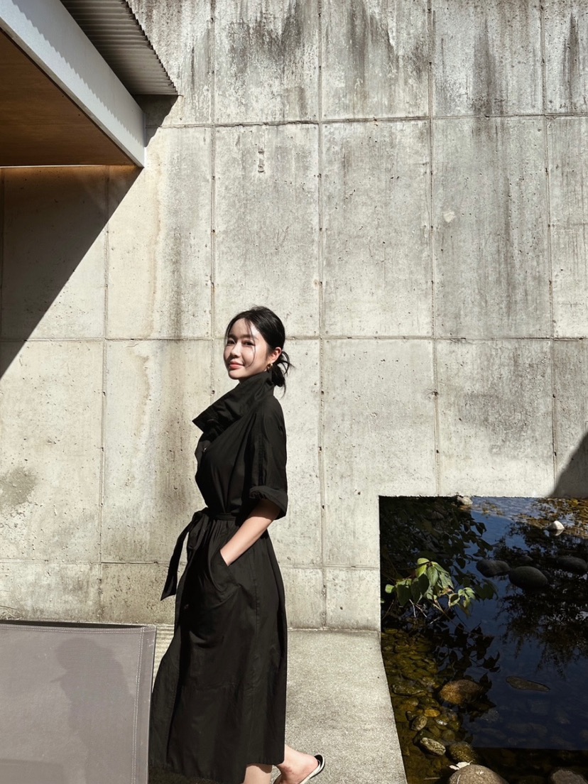 AMOUNT直郵韓國代購女裝新品人氣職業推薦時尚長款風衣含腰帶AMOUNT長款風衣