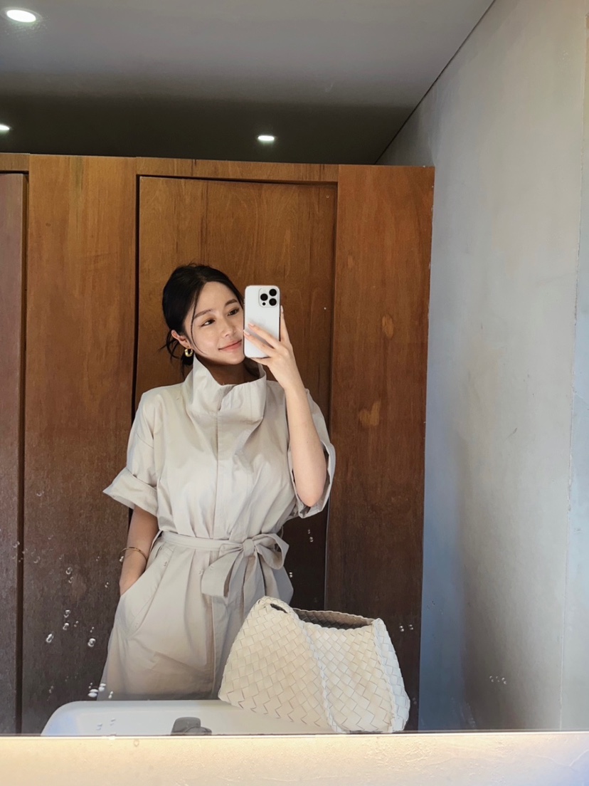 AMOUNT直郵韓國代購女裝新品人氣職業推薦時尚長款風衣含腰帶AMOUNT長款風衣