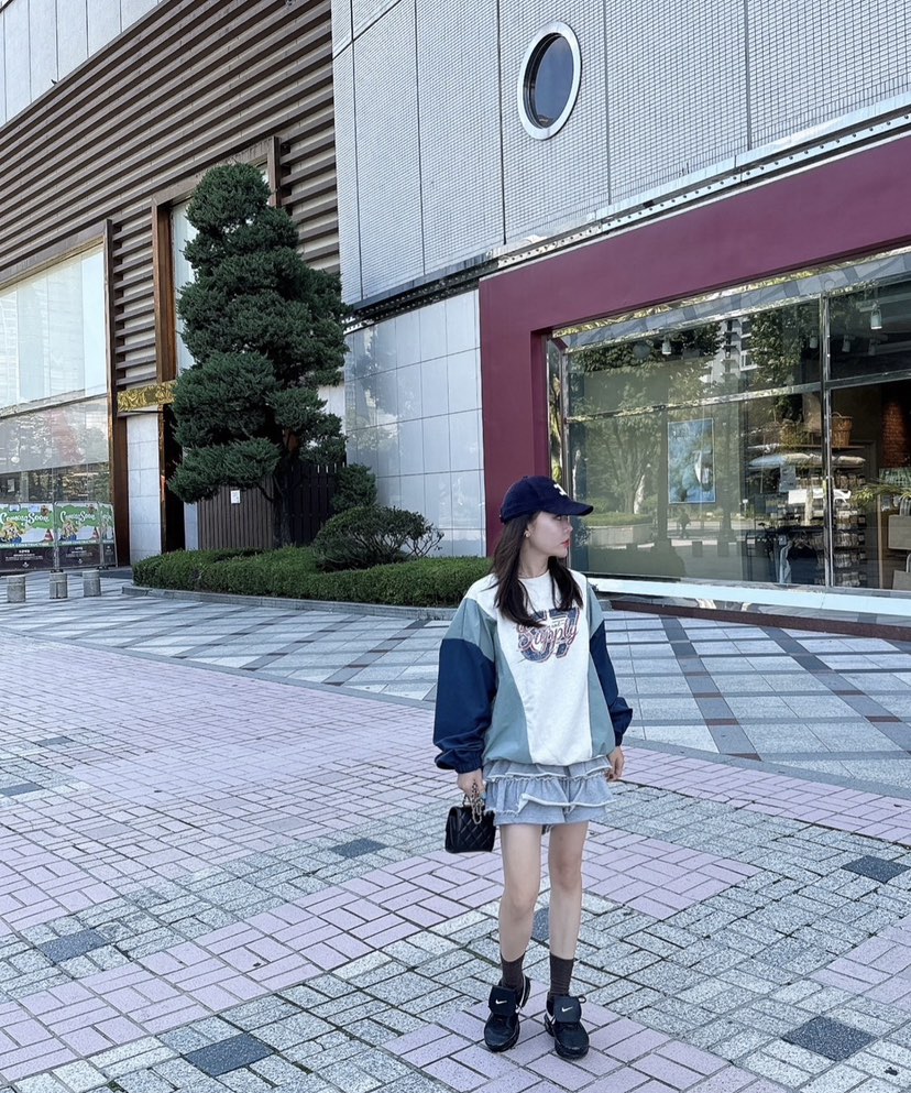 LOVABLE直郵韓國代購女裝新品真品職業熱賣推薦人氣休閑衛衣LOVABLE衛衣