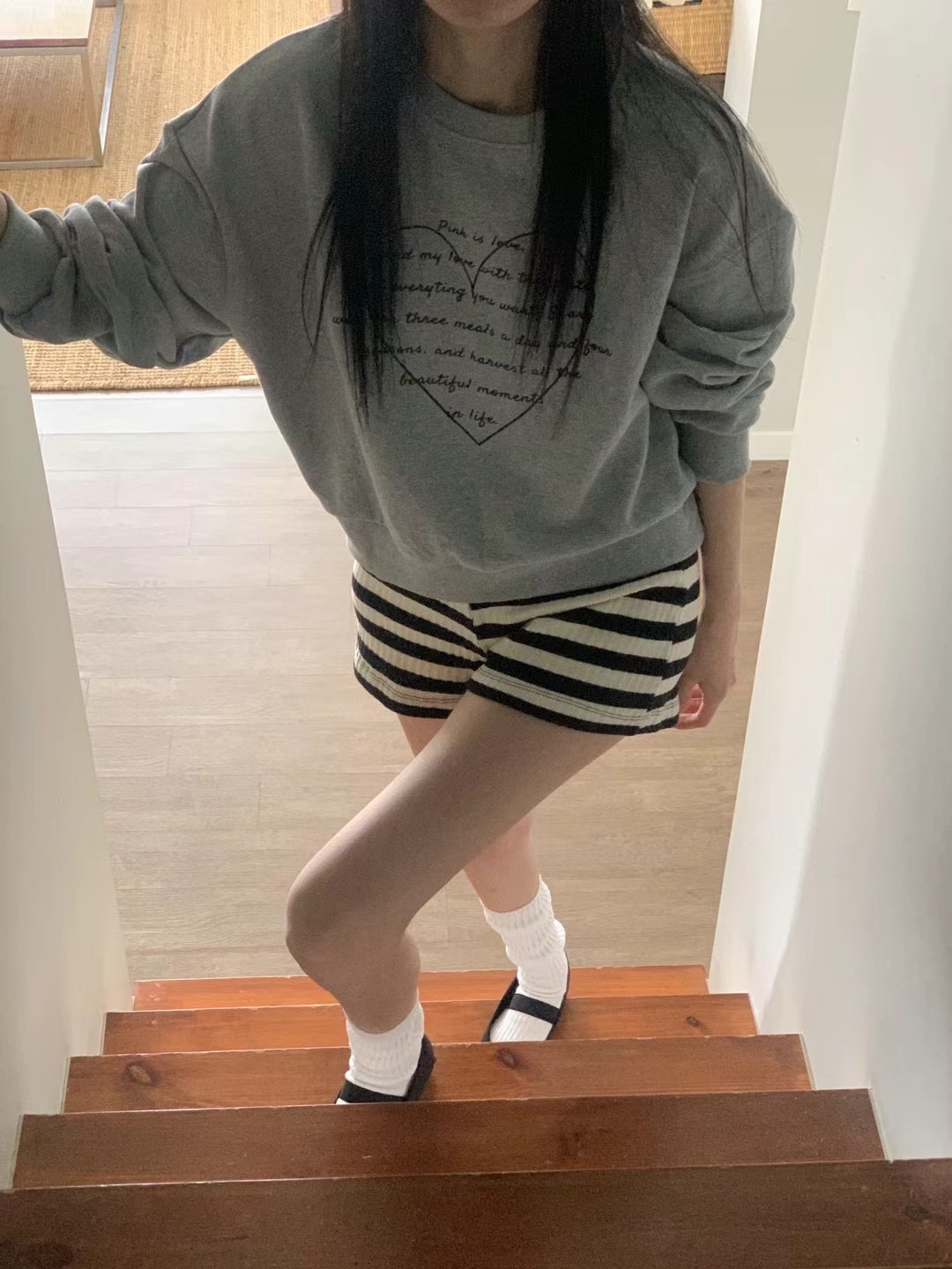 OBE直郵韓國代購女裝新品人氣真品時尚熱賣職業推薦24秋冬衛衣OBE衛衣圖色2