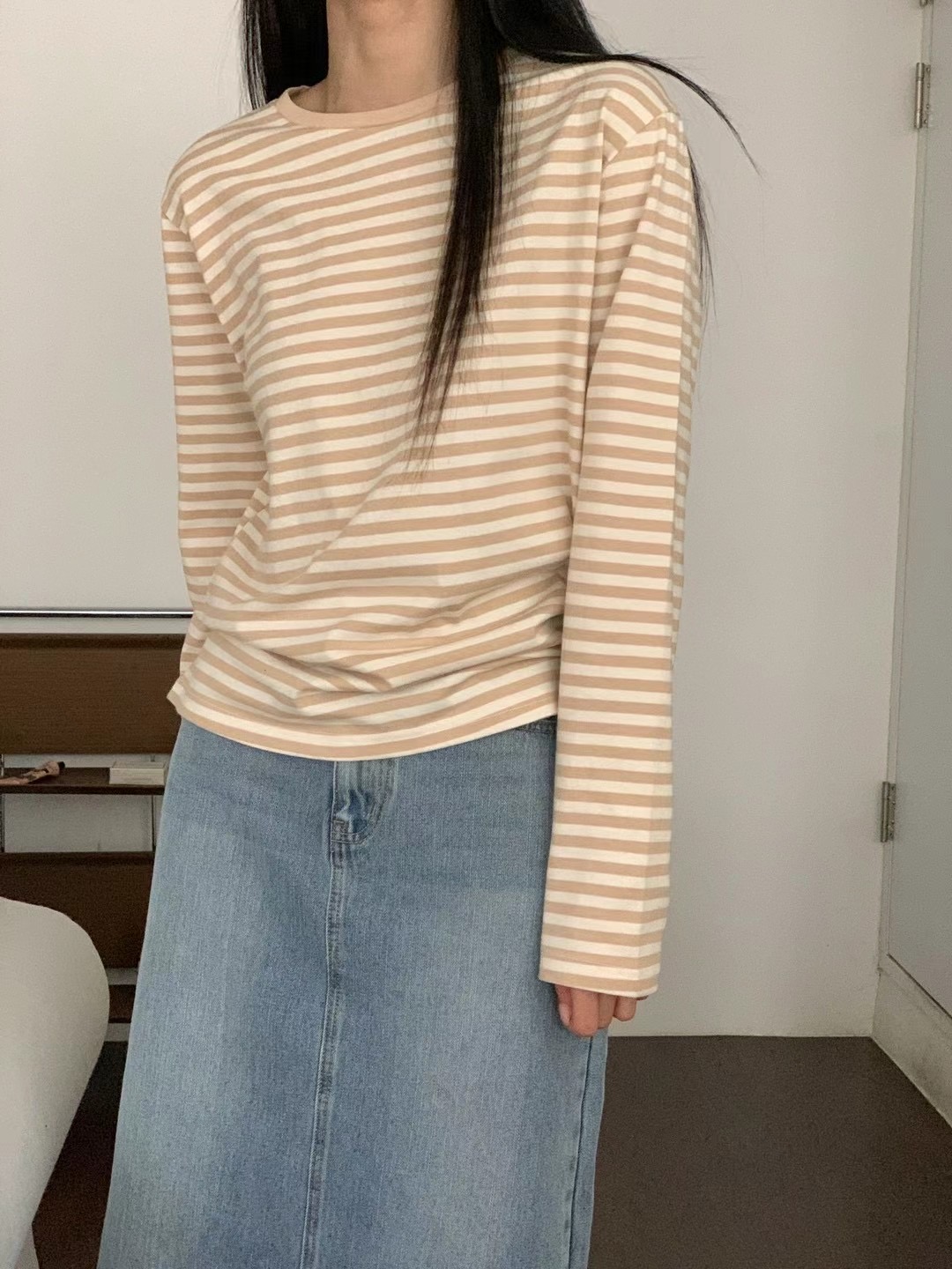 LURE韓國直郵東大門實拍女裝新款職業推薦人氣真品熱賣長袖T恤LURE長袖T恤圖色2
