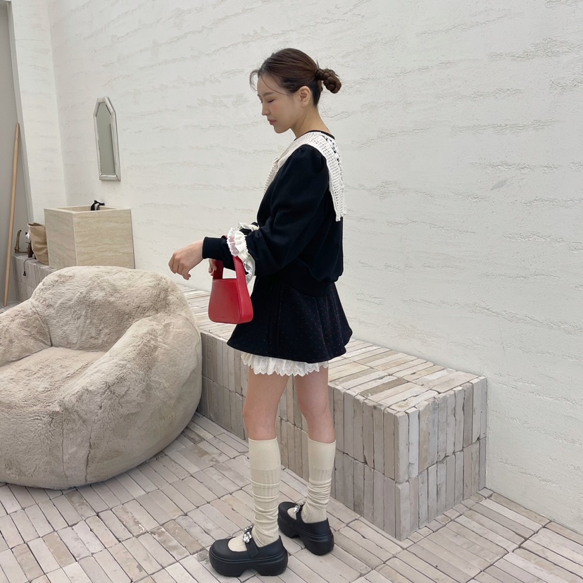 BOUTIQUE韓國直郵東大門代購女裝新款熱賣24秋冬衛衣披肩BOUTIQUE-L衛衣