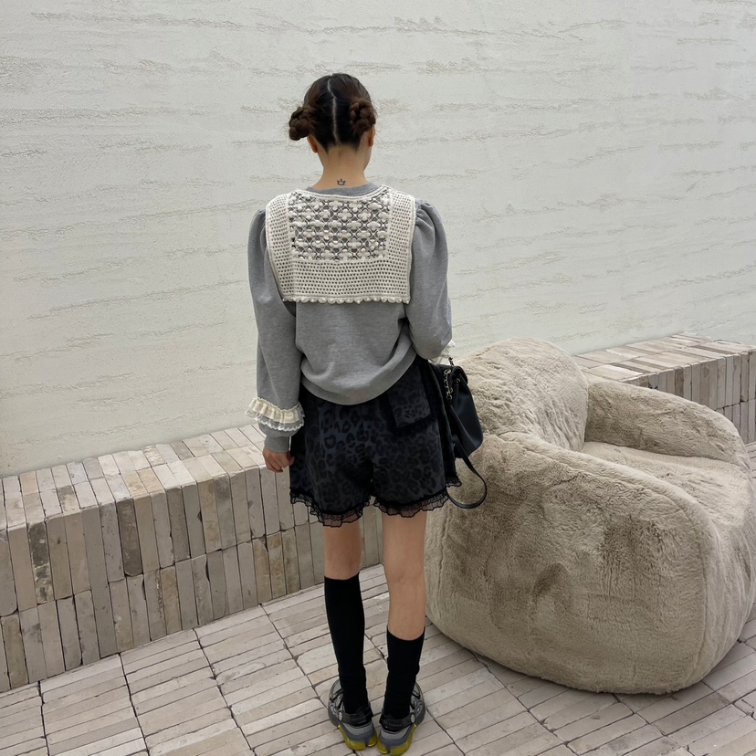 BOUTIQUE韓國直郵東大門代購女裝新款熱賣24秋冬衛衣披肩BOUTIQUE-L衛衣