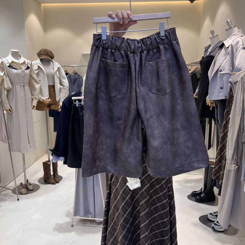 HANNA21直郵韓國代購女裝新品推薦休閑人氣職業時尚短褲皮革HANNA21短褲