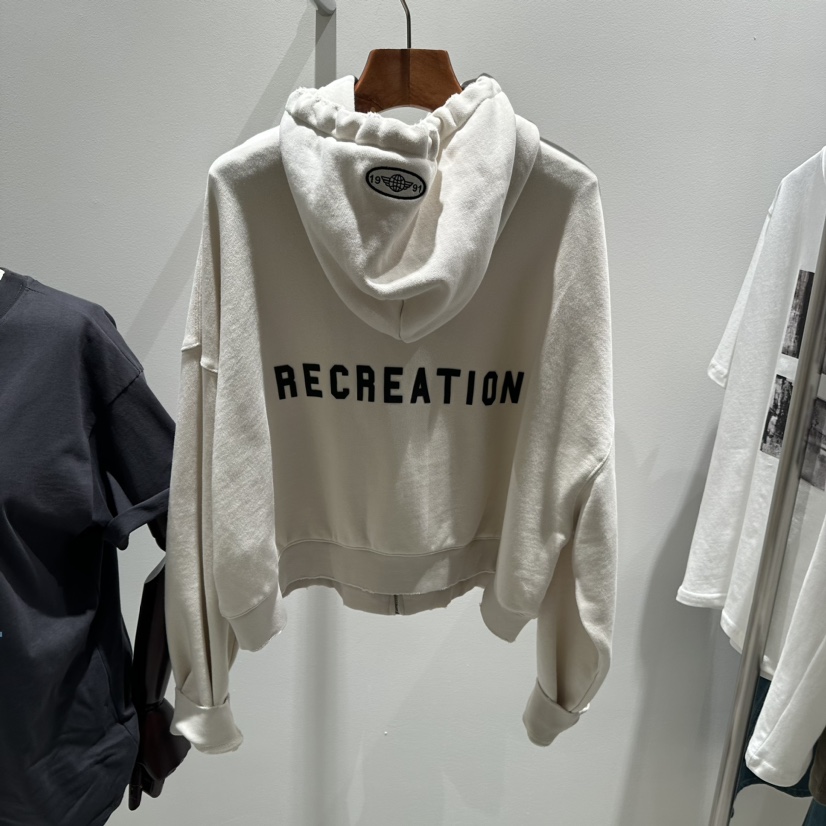 AI BOOTH韓國直郵女裝新品職業熱賣24秋冬人氣休閑推薦衛衣AI BOOTH衛衣
