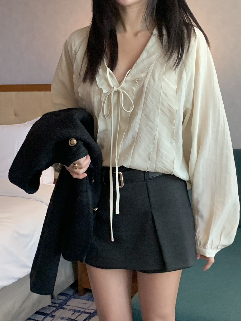 MEMO CLASSIC韓國直郵東大門代購女裝新款時尚襯衫蕾絲衫荷葉邊MEMO CLASSIC襯衫/蕾絲衫