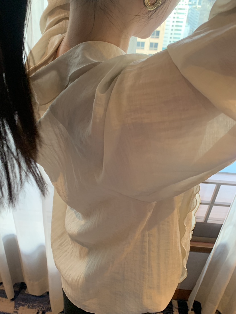 MEMO CLASSIC韓國直郵東大門代購女裝新款時尚襯衫蕾絲衫荷葉邊MEMO CLASSIC襯衫/蕾絲衫
