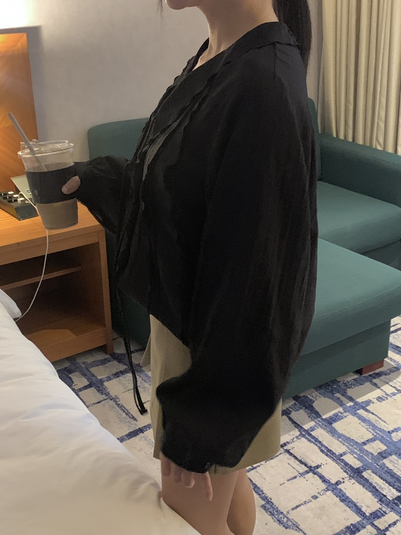 MEMO CLASSIC韓國直郵東大門代購女裝新款時尚襯衫蕾絲衫荷葉邊MEMO CLASSIC襯衫/蕾絲衫