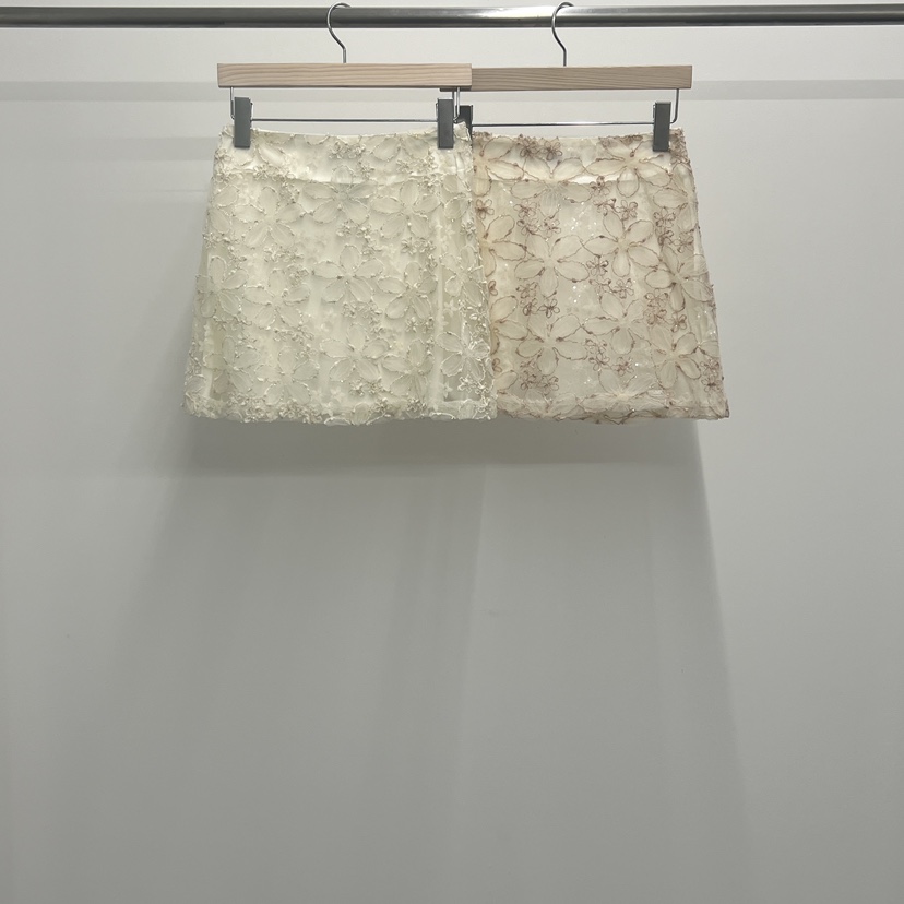 140 AVENUE韓國直郵女裝新品熱賣推薦真品職業短裙刺繡140 AVENUE短裙