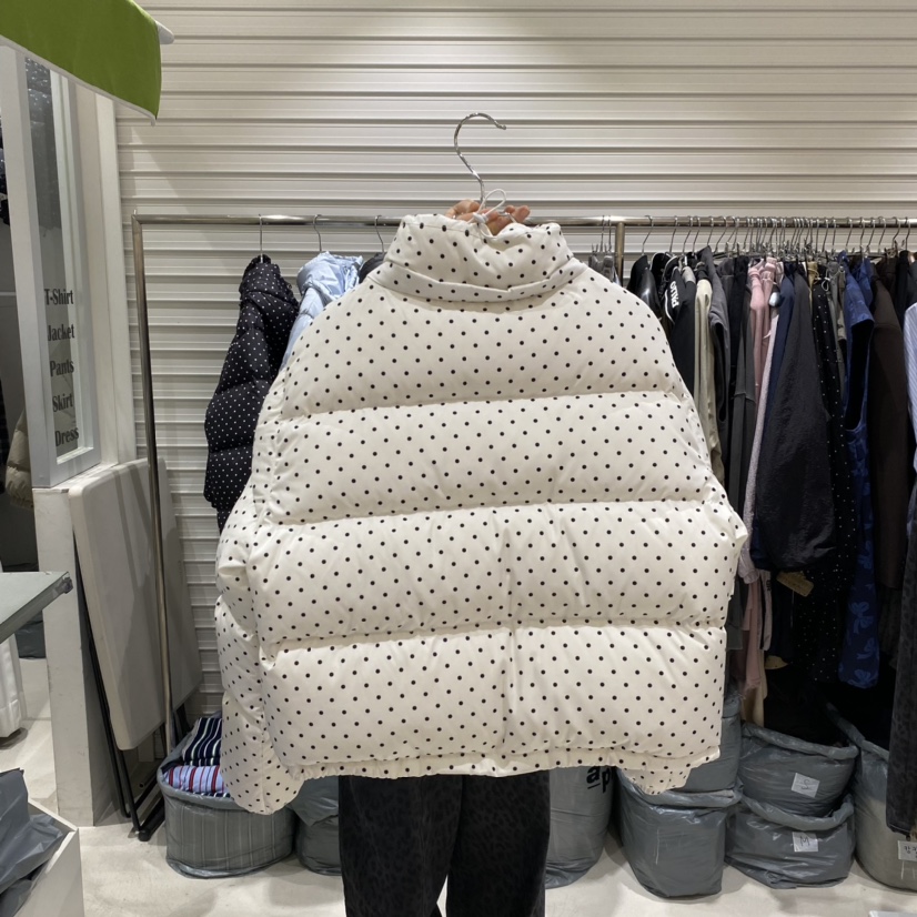 BRICKLANE韓國直郵東大門實拍女裝新款休閑真品短款羽絨服兜帽BRICKLANE短款羽絨服