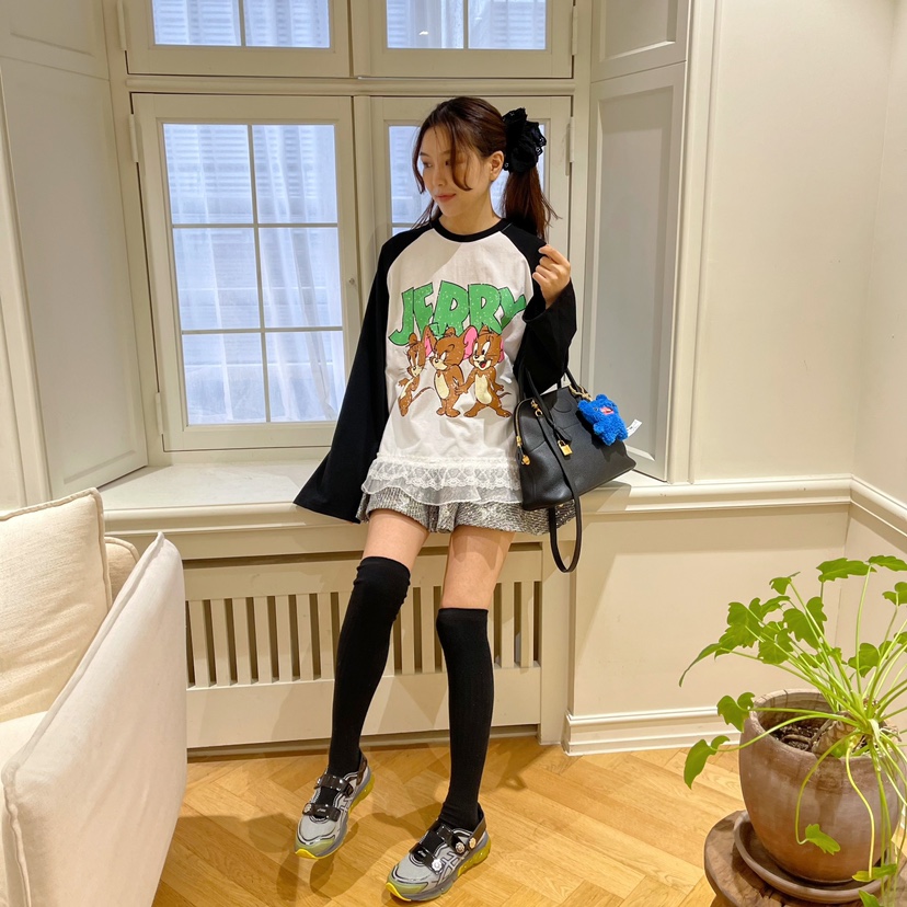 BOUTIQUE直郵韓國代購女裝新款時尚推薦職業人氣熱賣長袖T恤BOUTIQUE-L長袖T恤