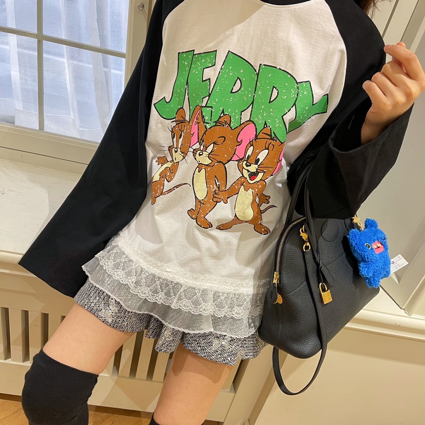 BOUTIQUE直郵韓國代購女裝新款時尚推薦職業人氣熱賣長袖T恤BOUTIQUE-L長袖T恤圖色3