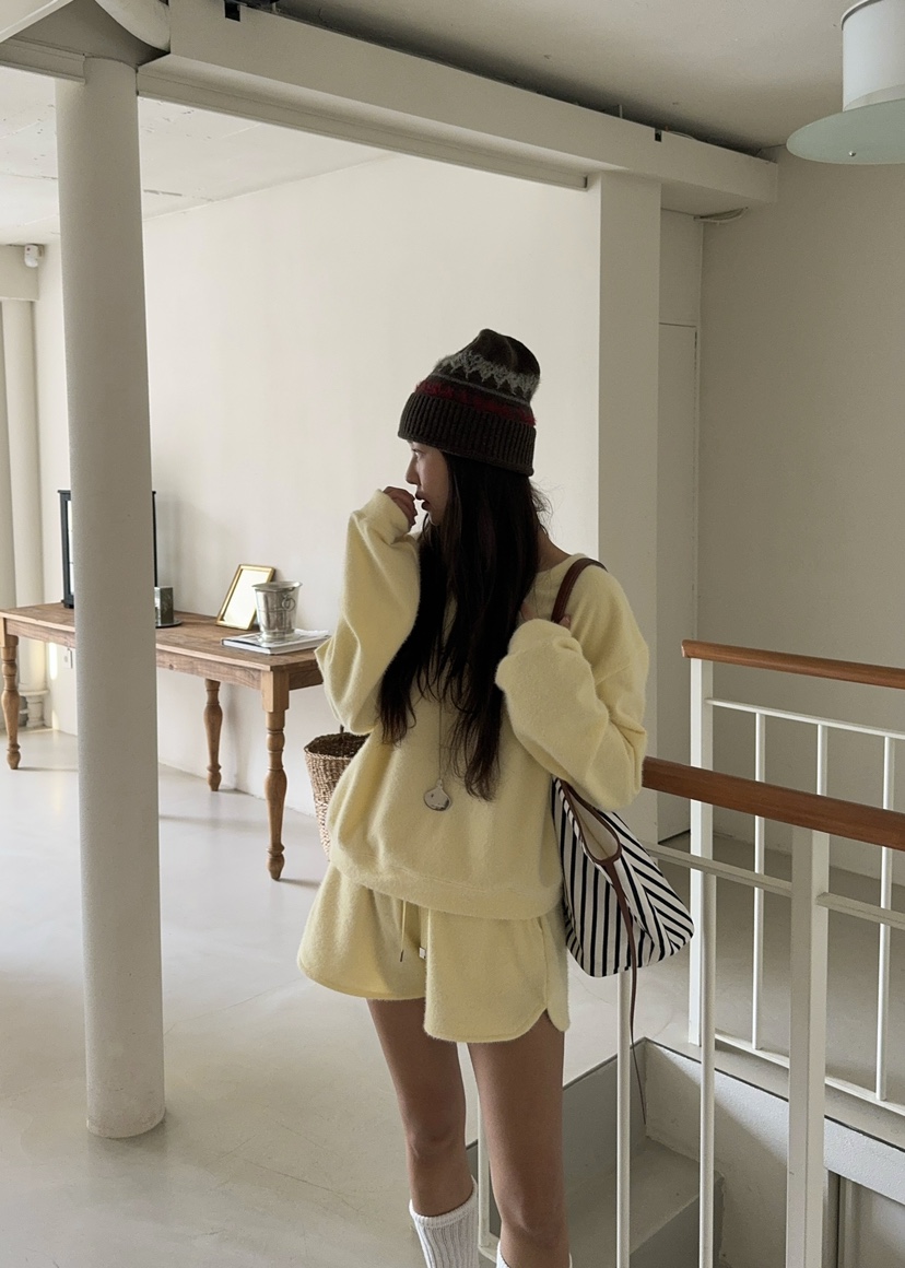 OUPPT韓國直郵女裝新款24秋冬時尚人氣熱賣職業真品衛衣兔子OUPPT衛衣