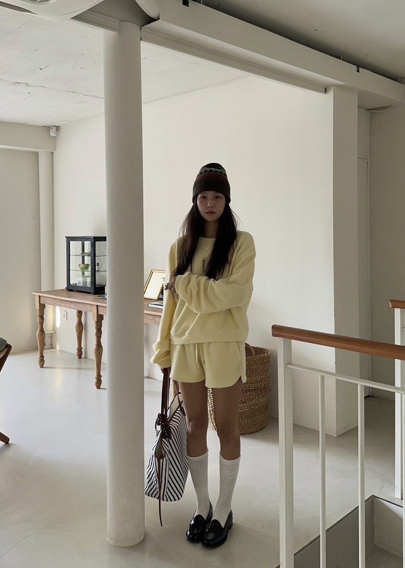 OUPPT韓國直郵女裝新款時尚熱賣真品推薦人氣職業24秋冬短褲兔子OUPPT短褲