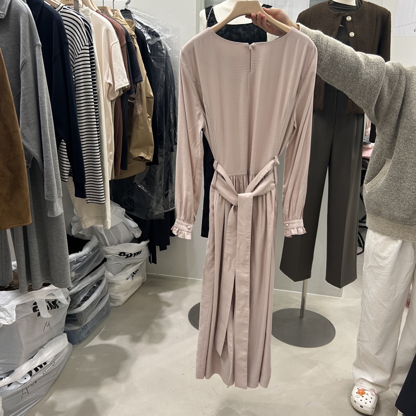 eto/HI.RAKI韓國直郵女裝新品人氣職業24秋冬連衣裙含腰繩IF YOU SAY SO連衣裙