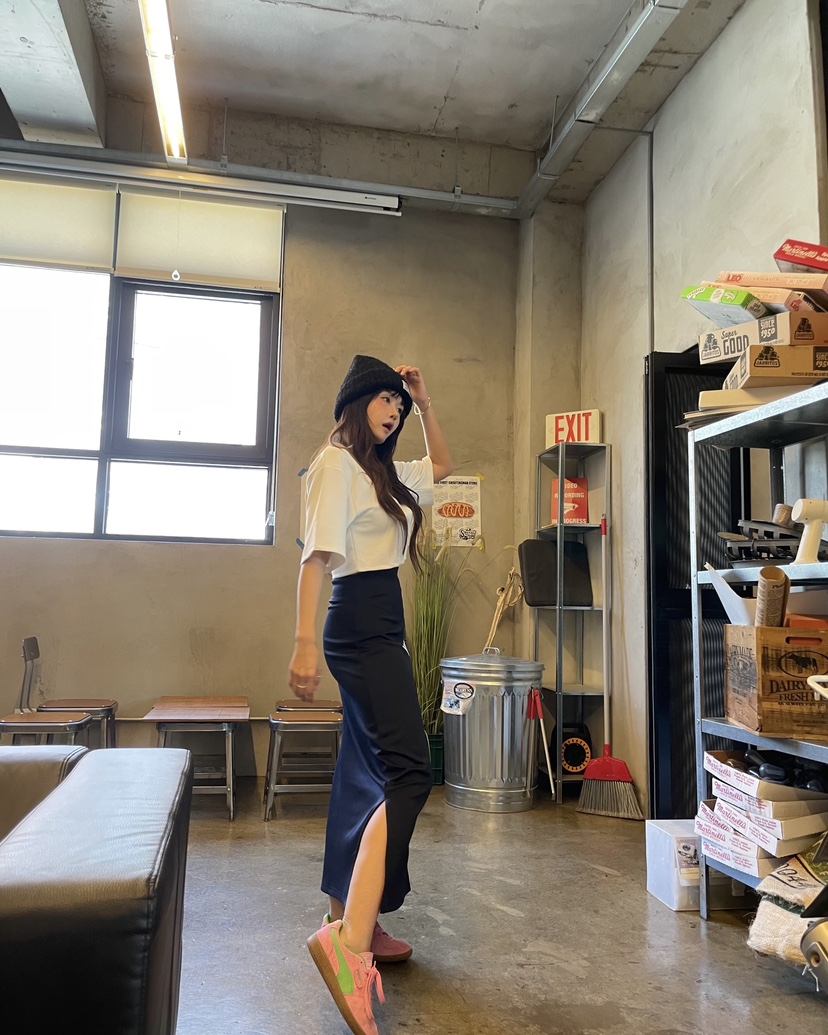 J.needs韓國直郵東大門實拍女裝新品職業熱賣真品時尚長裙J.needs長裙