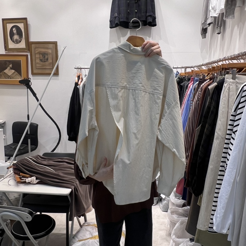 MODS韓國直郵東大門代購女裝新品真品熱賣襯衫蕾絲衫后背開衩MODS-Q襯衫/蕾絲衫