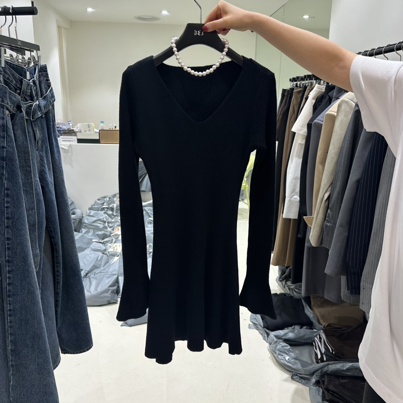 BES韓國直郵女裝新款推薦時尚職業真品休閑熱賣連衣裙喇叭形BES連衣裙圖色2