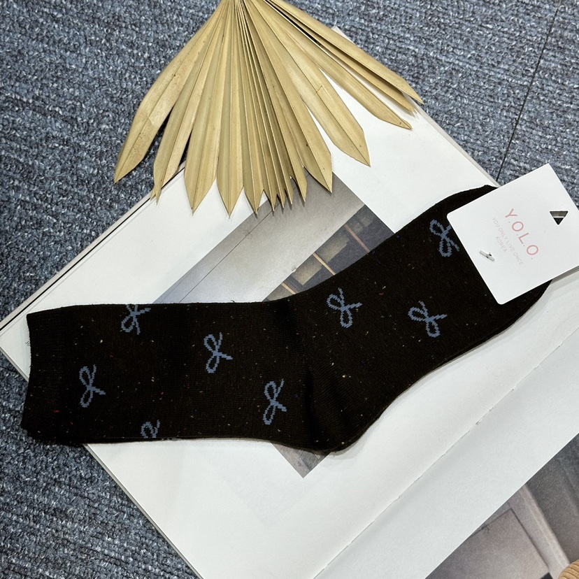YOLO韓國直郵女裝新品時尚推薦人氣熱賣真品休閑24秋冬襪子YOLO襪子圖色2
