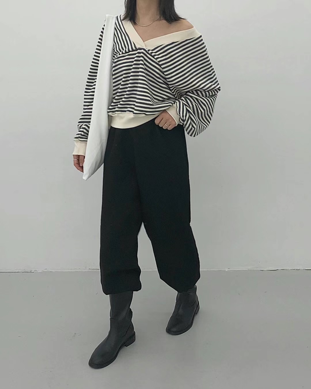 BEGUILE韓國直郵東大門實拍女裝新款熱賣24秋冬職業時尚衛衣FERVENT衛衣